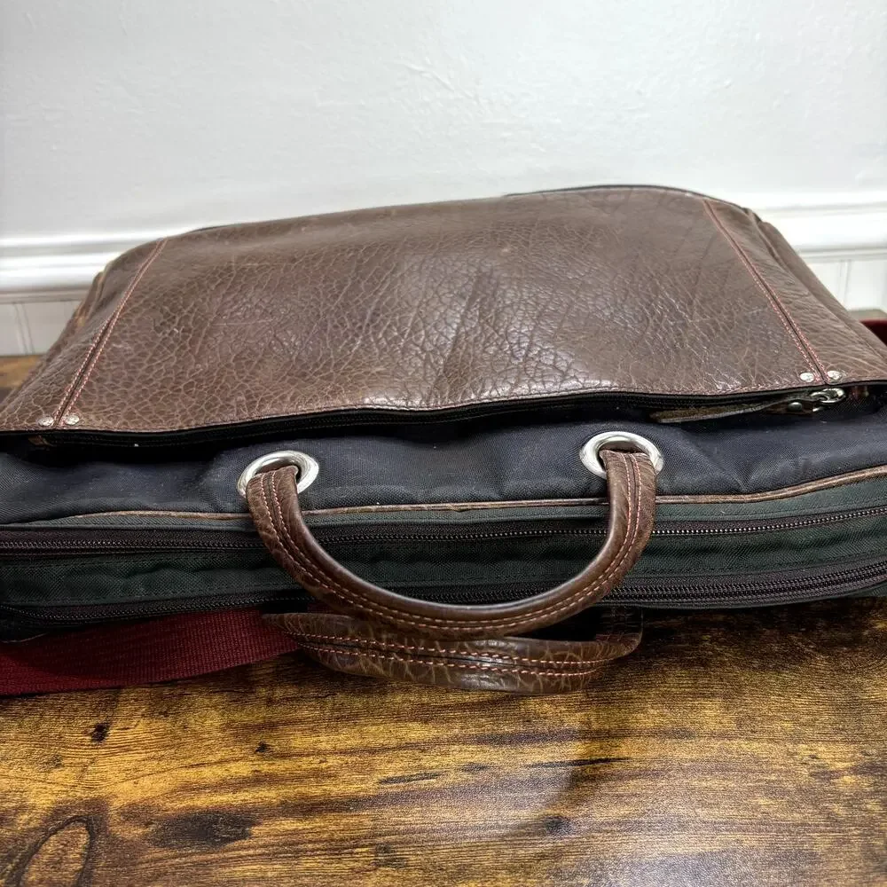 Tusk Computer Brief Messenger Bag Leather Padded Adjustable Strap FLAW READ